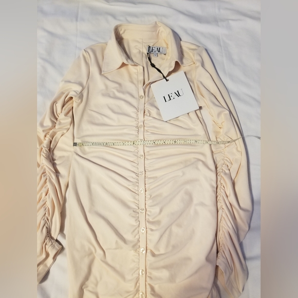 NWT LEAU BERLIN BUTTO UP MINI DRESS CREME SZ L - Picture 6 of 9